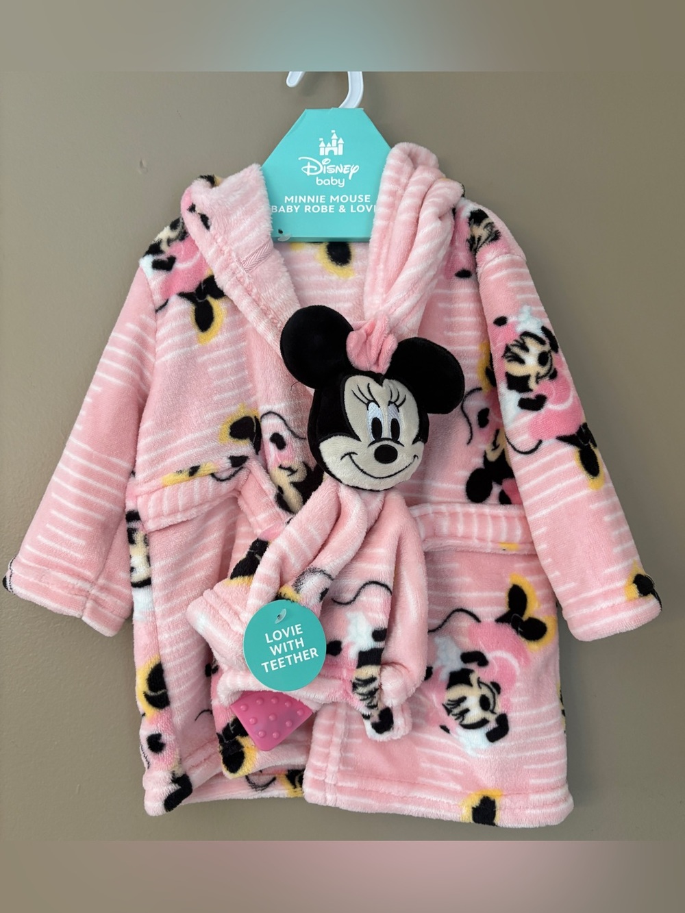 Disney Baby Robe With Lovie & Teether Attachment 0-12MTHS Retails $30 Amazon